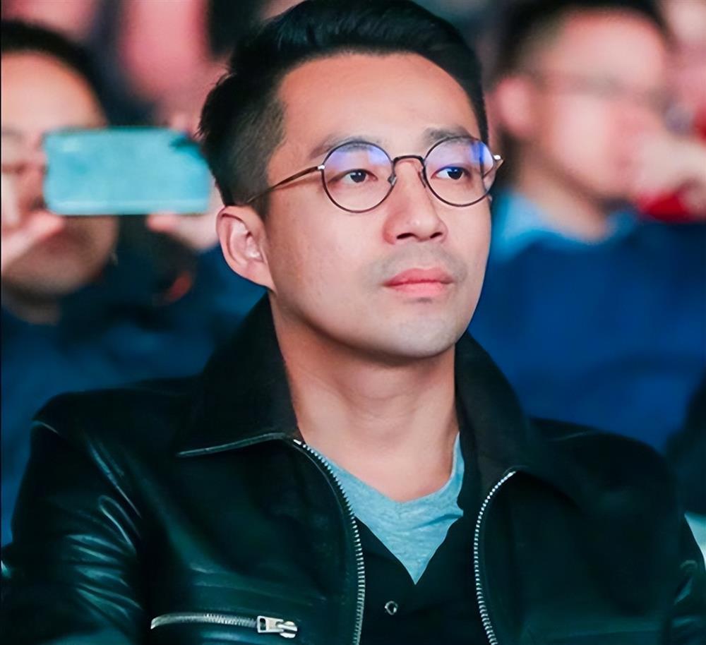 Uông Tiểu Phi cay cú ra mặt khi bị Từ Hy Viên bỏ?-2