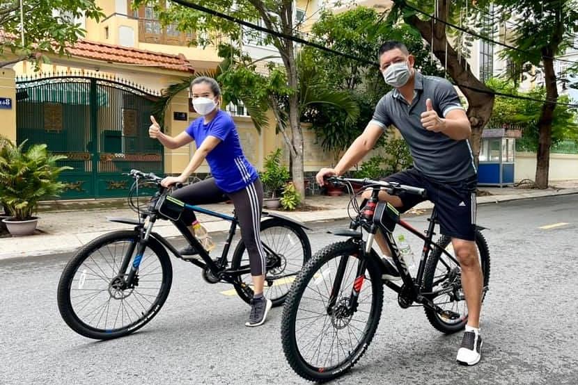 Bà xã Bình Minh diện áo tắm lộn mèo cực đỉnh-6