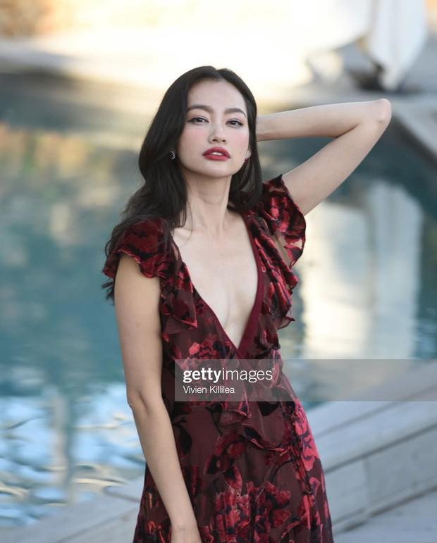 Miss Truc Diem attends Cannes 2022 but the visuals are so moving?-2