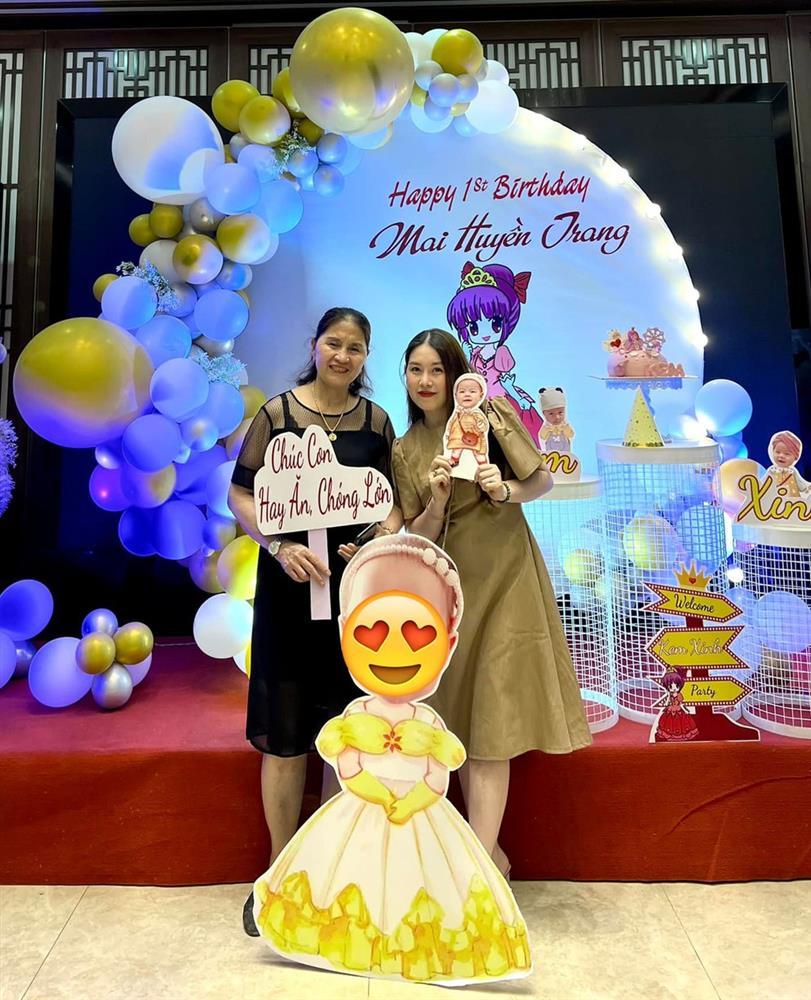 Con dâu bị mẹ chồng phản đối vì hình xăm, nửa năm sau được quý như vàng-6