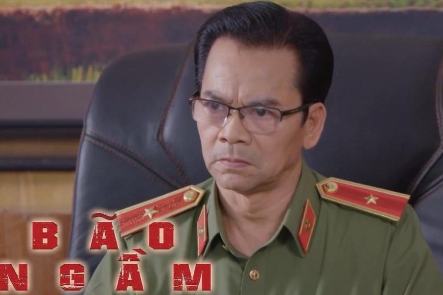 Bão Ngầm tập 62: Thượng tá Tuất mang vali tiền tới nhà cấp trên-7