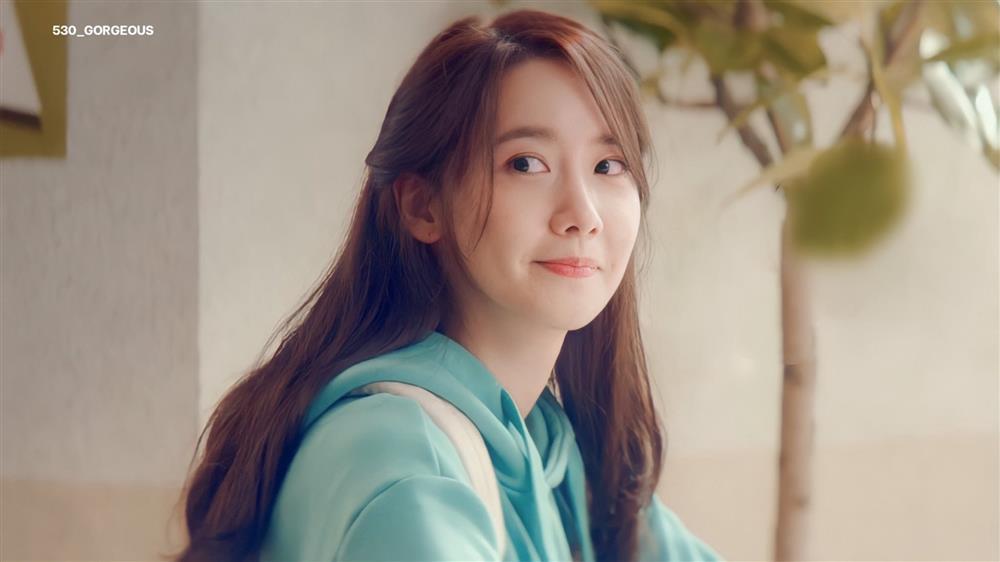 Tình đầu quốc dân Suzy giảm nhiệt, liên tục bị IU và Yoona vượt mặt-4