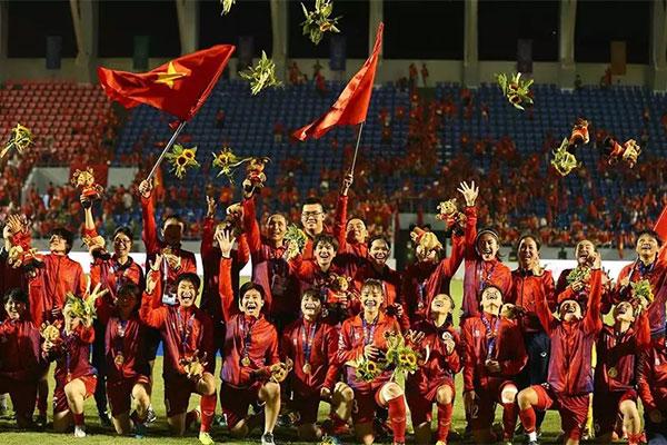 The Vietnamese women’s team continues to receive great rewards when winning the gold medal at the Sea Games