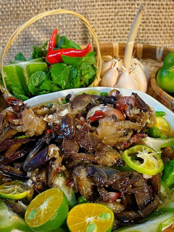 Ba khía trộn đơn giản nhưng gây nghiện, ăn ngày mưa đưa cơm phải biết-5