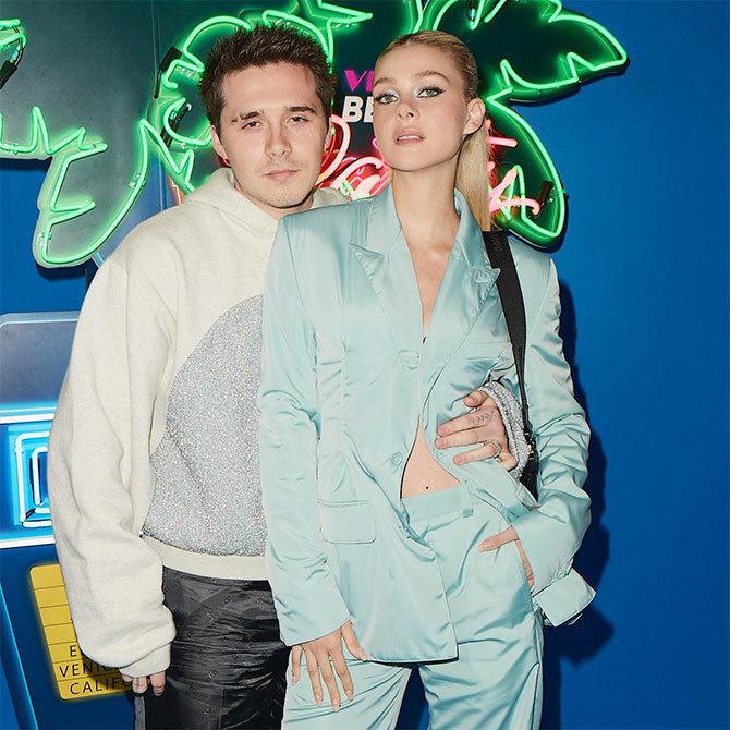 Vợ Brooklyn và bạn gái Romeo bị đồn bất hòa-2