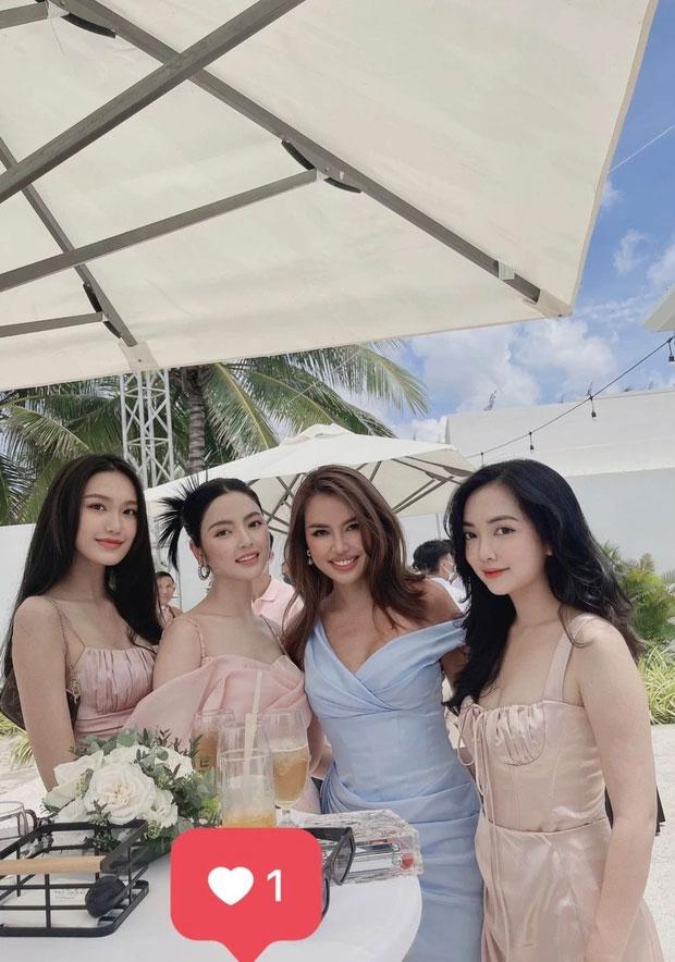 Loạt ảnh hiếm hoi trong đám cưới Bùi Tiến Dũng và mẫu ngoại quốc-5