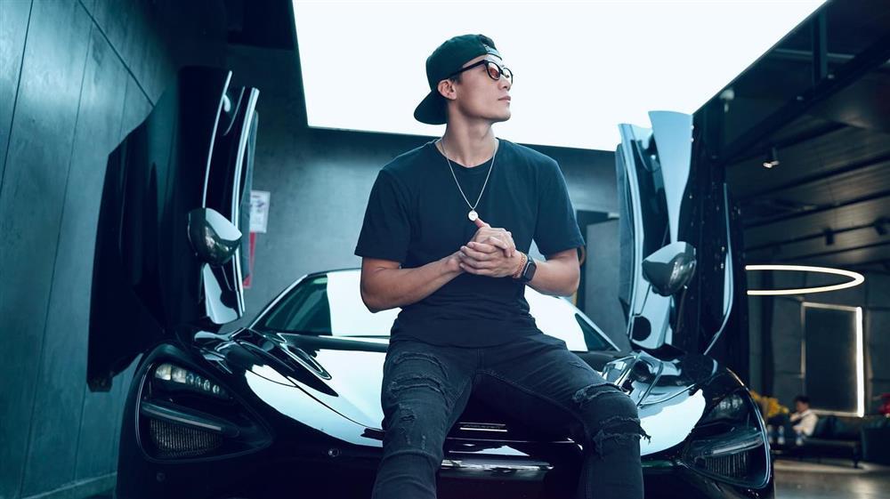 Thủ môn Bùi Tiến Dũng giàu cỡ nào trước khi lấy vợ?-4