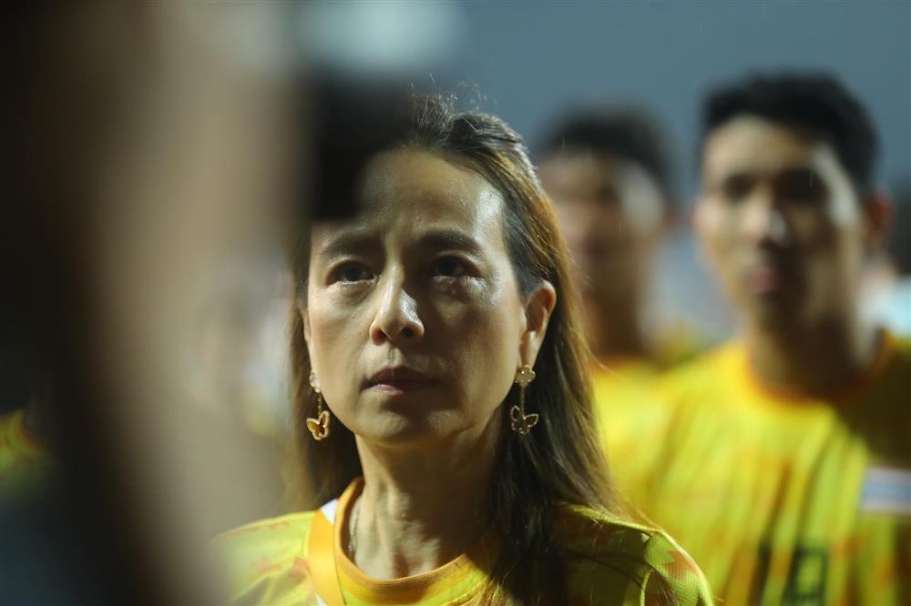 The head of the Thai football team burst into tears when the Vietnamese team declared themselves king-3