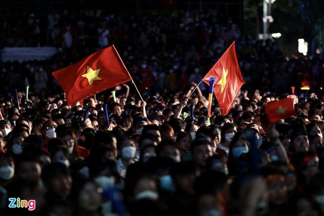 CĐV cả nước ra đường mừng chiến thắng vang dội U23 Việt Nam-2