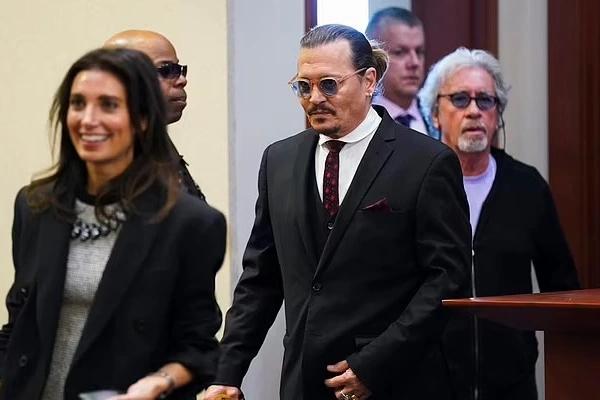Amber Heard mất việc trị giá 50 triệu USD vì vụ kiện Johnny Depp-3