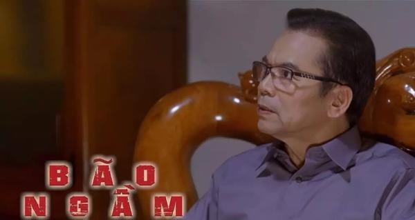 Bão Ngầm tập 62: Thượng tá Tuất mang vali tiền tới nhà cấp trên-2