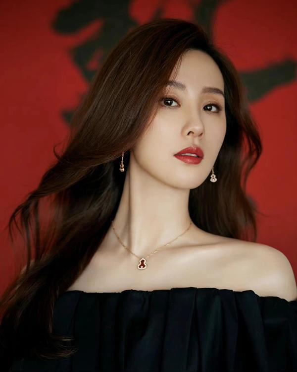 Đại phim trường điêu đứng và cơn khát tiền ở showbiz Trung Quốc-4