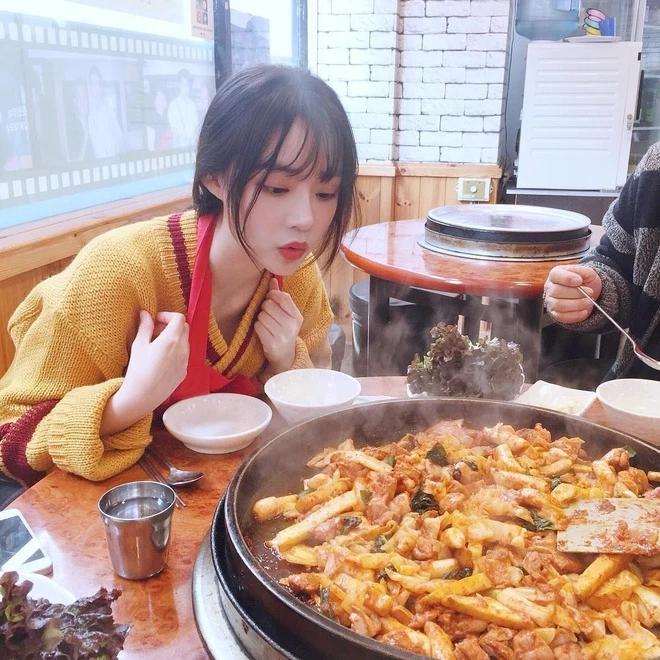 4 thực phẩm càng ăn càng khiến vòng 1 lép kẹp, nhìn chán hẳn-2