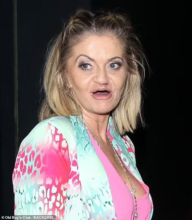 Thảm họa dao kéo cấp cứu vì nhiễm trùng máu-5