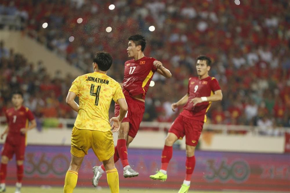 Nham Manh Dung enjoys special privileges when he takes gold for U23 Vietnam-1