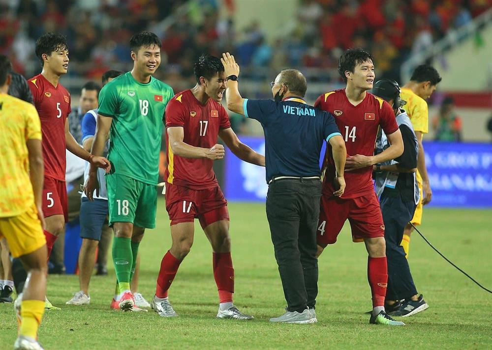 Nham Manh Dung enjoys special privileges when he gives gold to U23 Vietnam-5