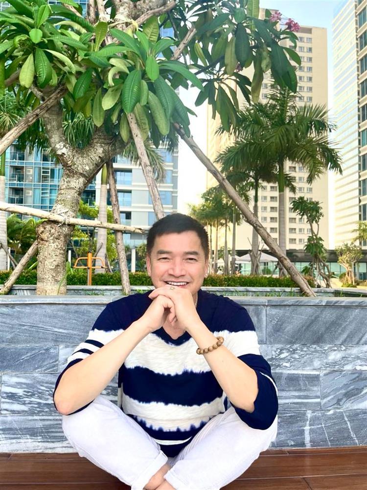 Chồng cũ Hồng Đào U70 vẫn sáng rực bên dàn nam vương trẻ-4