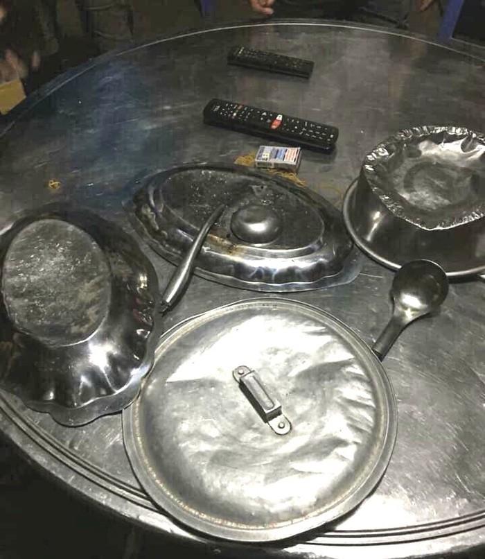 Số phận thê thảm loạt mâm cơm, xoong nồi sau cơn bão vô địch-3