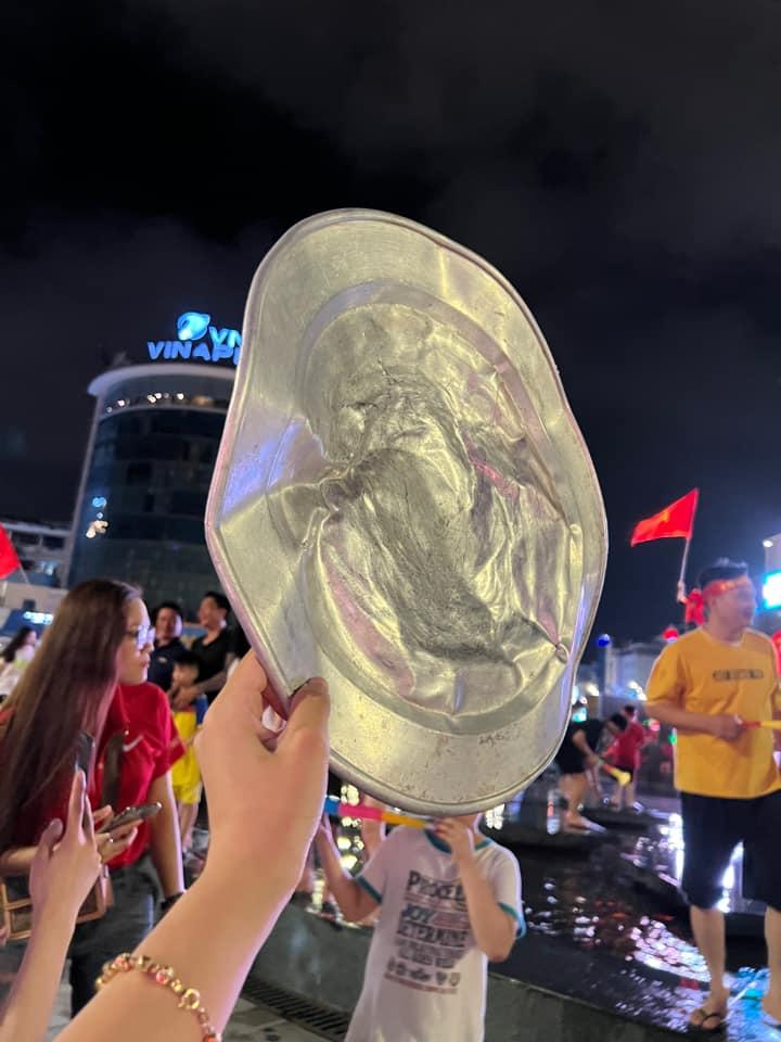 Số phận thê thảm loạt mâm cơm, xoong nồi sau cơn bão vô địch-6