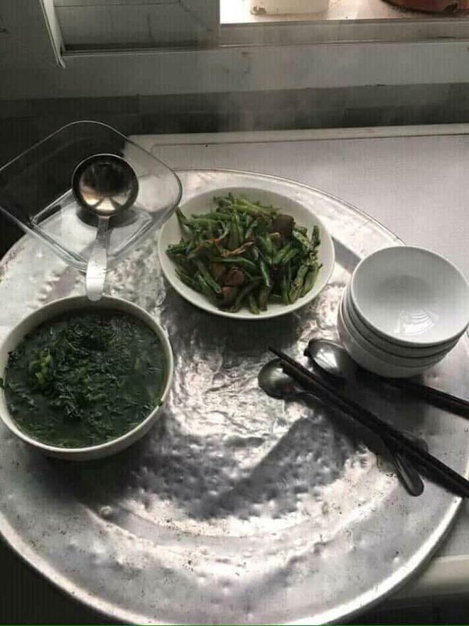 Số phận thê thảm loạt mâm cơm, xoong nồi sau cơn bão vô địch-11