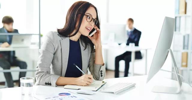 Phụ nữ làm nghề nào dễ có cơ hội ngoại tình nhất?-2