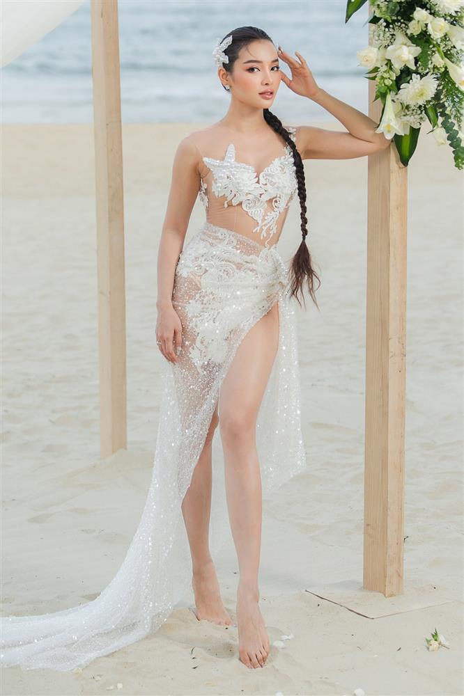 Phương Trinh Jolie mặc như không khi tổ chức lại đám cưới ở biển-2