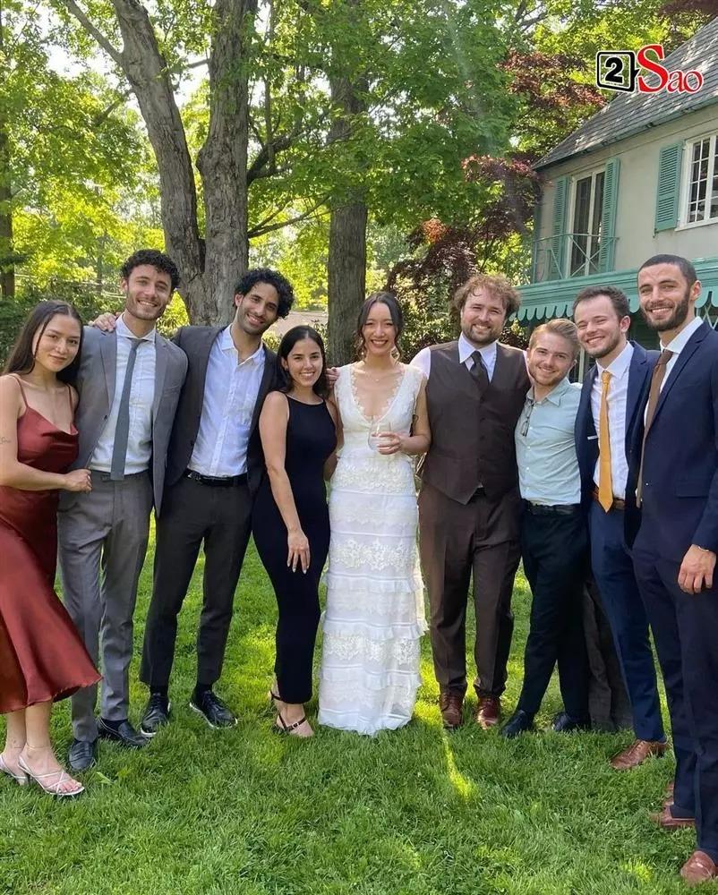 Anna Trương - con gái Mỹ Linh khác biệt hẳn giữa 2 lần mặc váy cưới-5