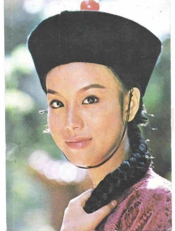 Vi Tieu Bao is the only female version in history: Visual is overwhelming 7 wives, U70 is still extremely young-3