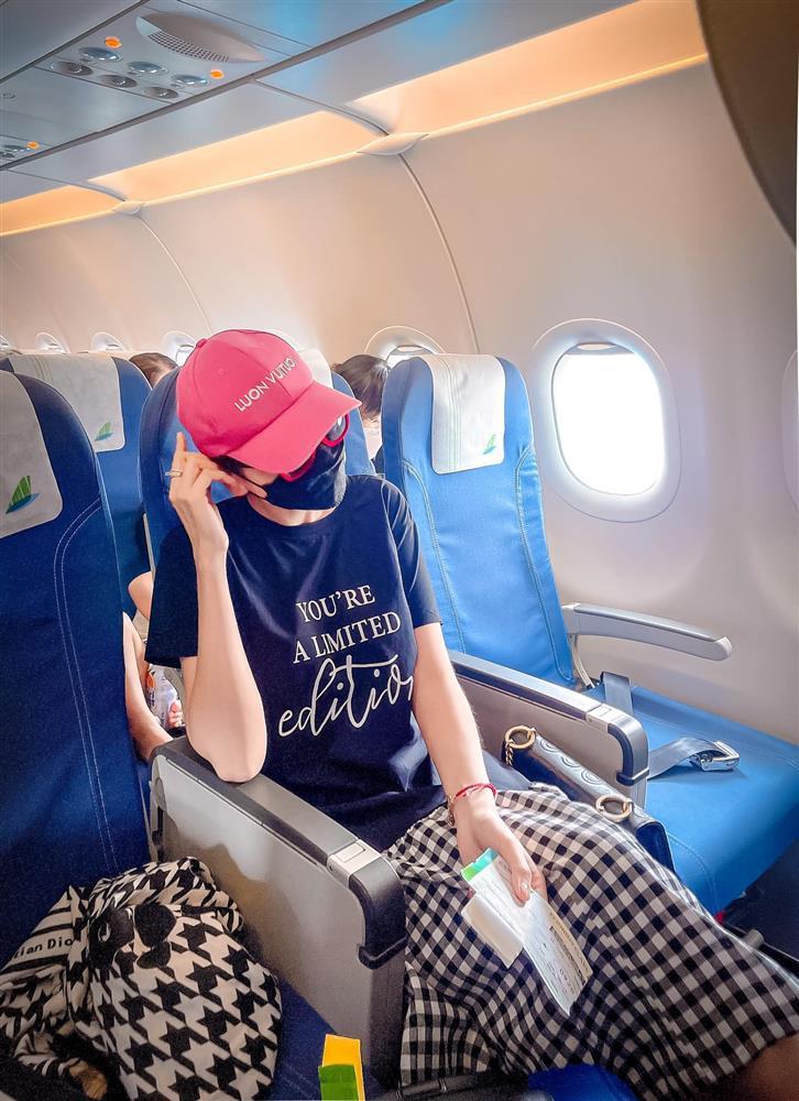 Sao Việt hôm nay 24/5: Vợ Khánh Đơn xúc động vì con riêng của chồng-6