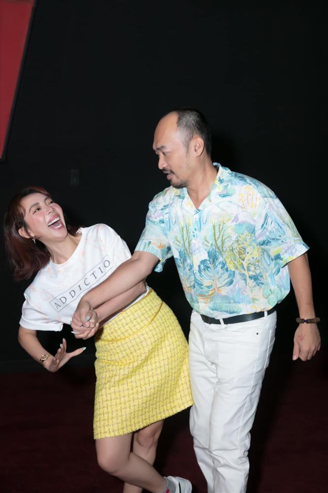 Sao Việt hôm nay 24/5: Vợ Khánh Đơn xúc động vì con riêng của chồng-11