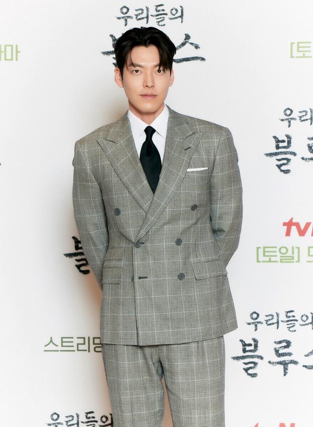 Tài tử Kim Woo Bin mắc Covid-1