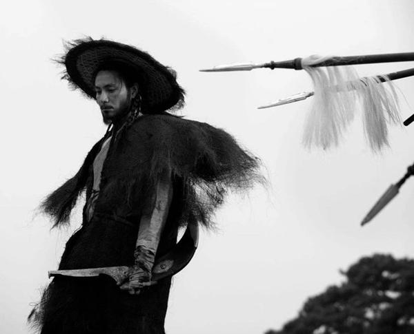 Tạo hình cổ trang kỳ quái của mỹ nhân Châu Tấn-15