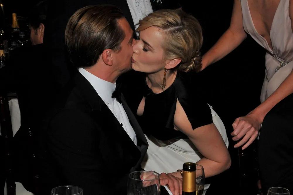 Leonardo DiCaprio and his love relationship with Rose Titanic-13