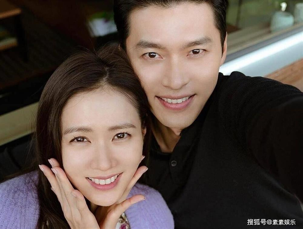 Hyun Bin - Son Ye Jin cùng thay đổi ngoại hình sau kết hôn-2