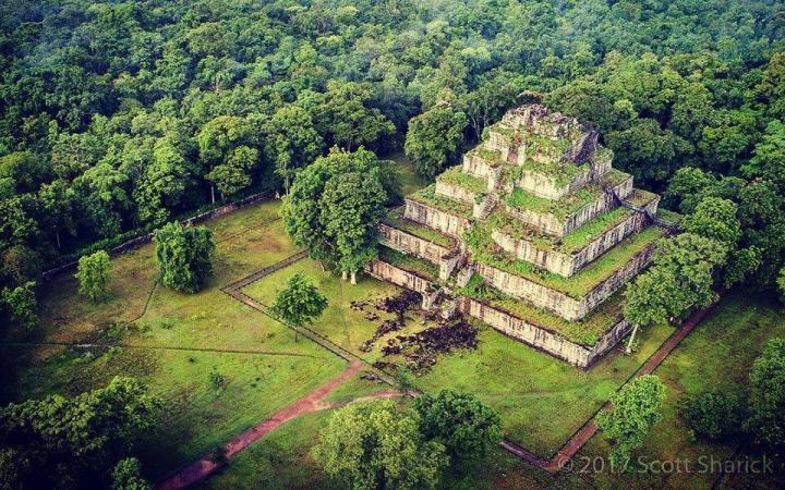 Khám phá cố đô bị bỏ quên với kim tự tháp bí ẩn nằm ở Campuchia-3