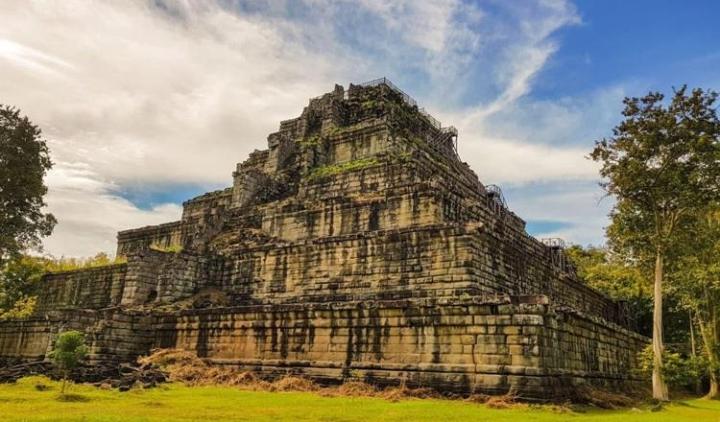 Khám phá cố đô bị bỏ quên với kim tự tháp bí ẩn nằm ở Campuchia-5