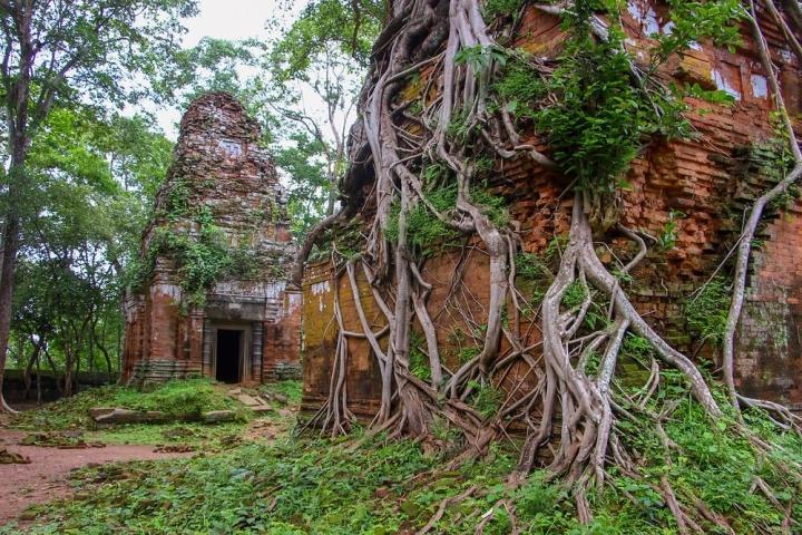 Khám phá cố đô bị bỏ quên với kim tự tháp bí ẩn nằm ở Campuchia-6