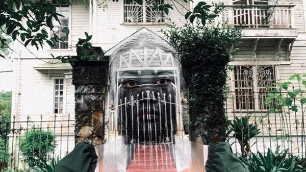 Cô gái sở hữu thuật tàng hình bỗng trở nên nổi tiếng rần rần-4