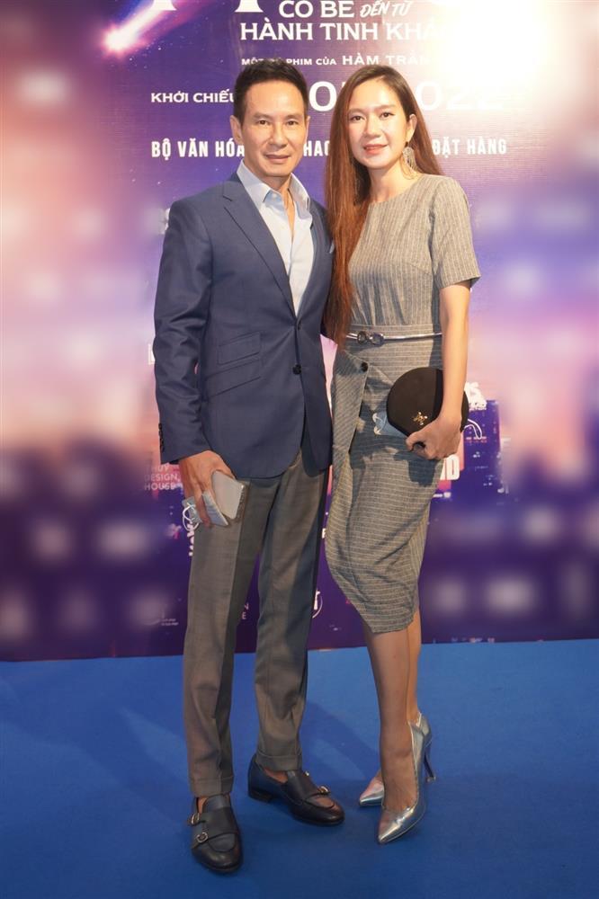 Nhã Phương một mình giữa loạt gia đình Vbiz hào hứng khoe con-10