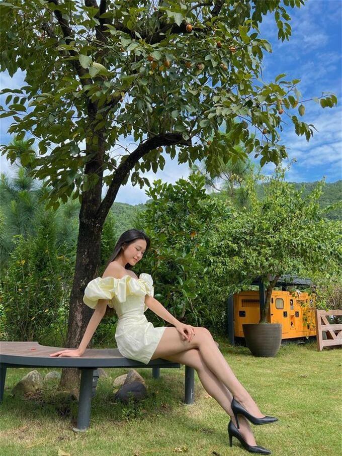 Doãn Hải My chuyển style quyến rũ sau khi hẹn hò Đoàn Văn Hậu-9