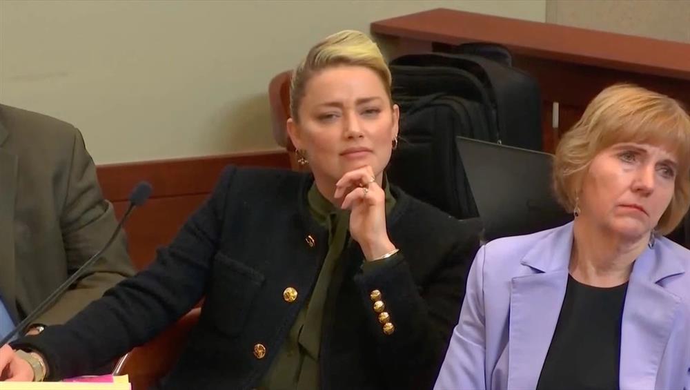 Johnny Depp: Amber Heard đã đánh tôi trên tàu-5