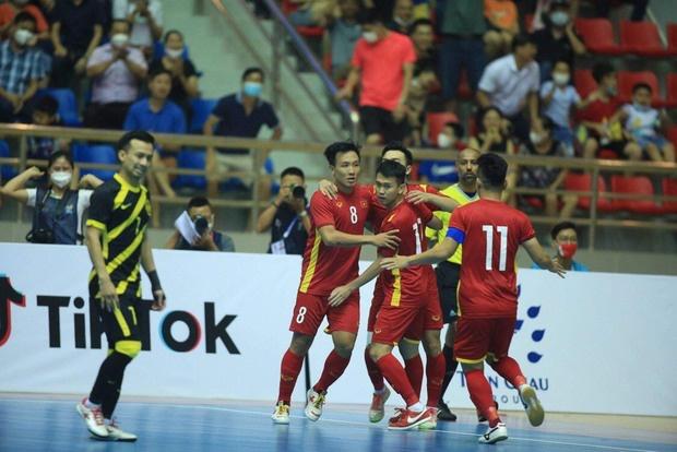 Reuniting with Japan, the Vietnamese team fell into a tough match