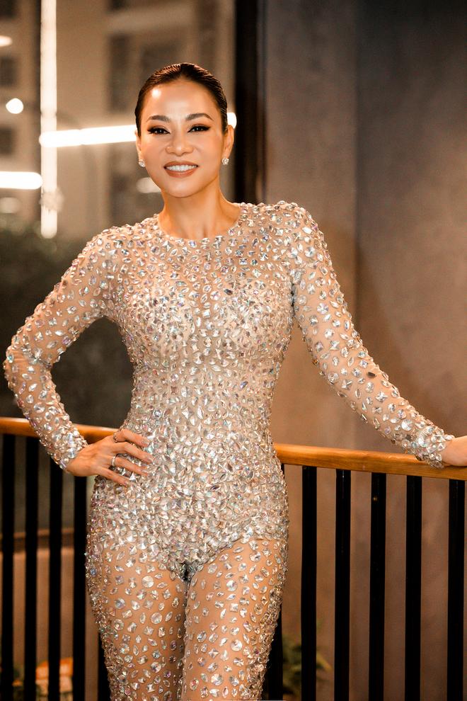 Cuộc sống của Thu Minh tuổi 45-1