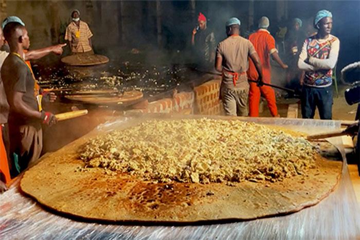 Món ăn đường phố có tên dễ gây nhầm lẫn lập kỷ lục Guinness thế giới-2