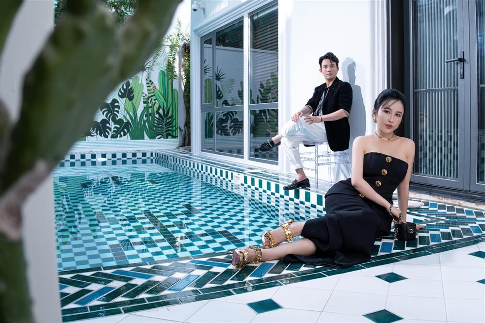 Biệt phủ mới tậu sặc mùi tiền của đại gia Minh Nhựa-3