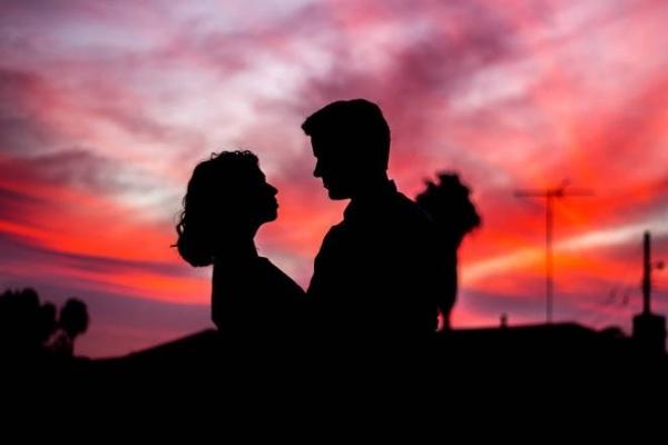 Thanh niên cắt điện cả làng mỗi khi muốn gặp người yêu-1