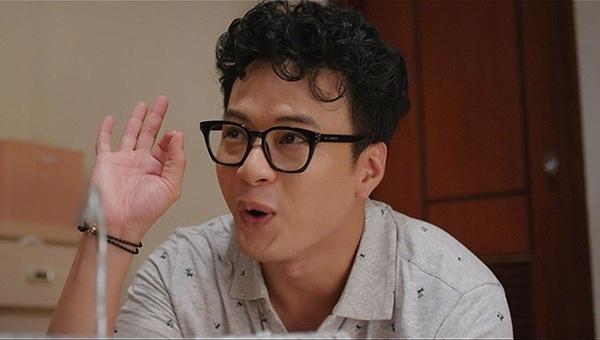 Hong Dang on film is weak, in real life he considers his wife as the 'roof of the house'-1