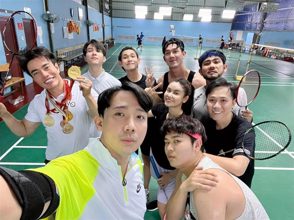 Sao Việt hôm nay 27/5: Huỳnh Đông gọi vợ là mày, vội giải thích-5