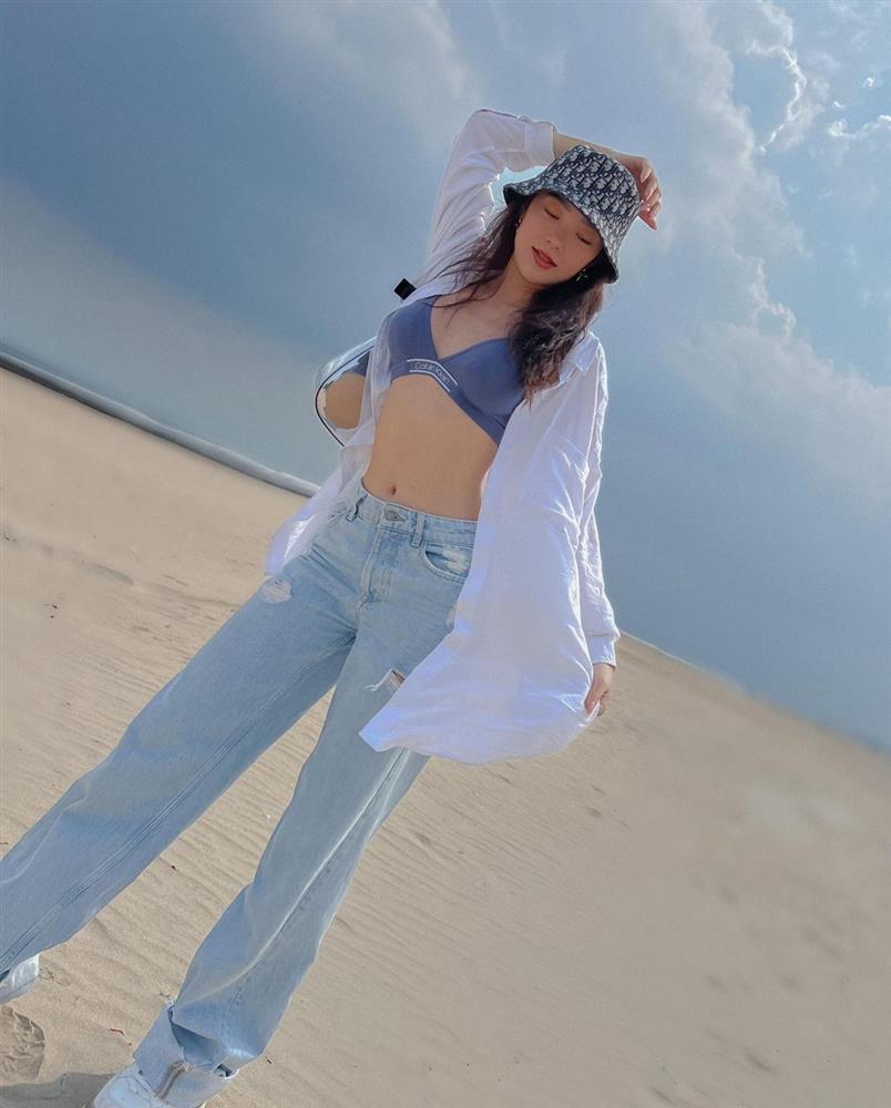 Minh Hằng vừa khoe eo đã phải đính chính về vòng 2 tròn vo-3