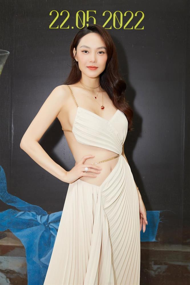 Minh Hang is worried about getting married, still beautiful even though it's normal-7